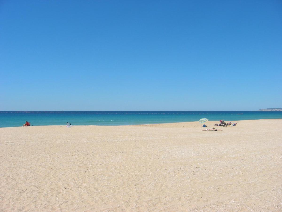 Atlanterra Bajo. Salida Directa. Urbanizacion De Lujo. Piscinas Canchas Padel. Wifi Y A/A Захара де лос Атунес Екстериор снимка