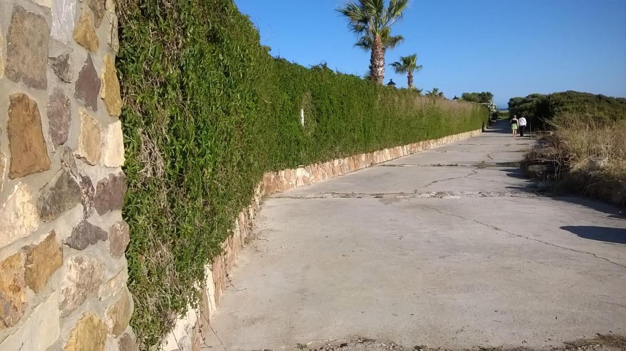 Atlanterra Bajo. Salida Directa. Urbanizacion De Lujo. Piscinas Canchas Padel. Wifi Y A/A Захара де лос Атунес Екстериор снимка