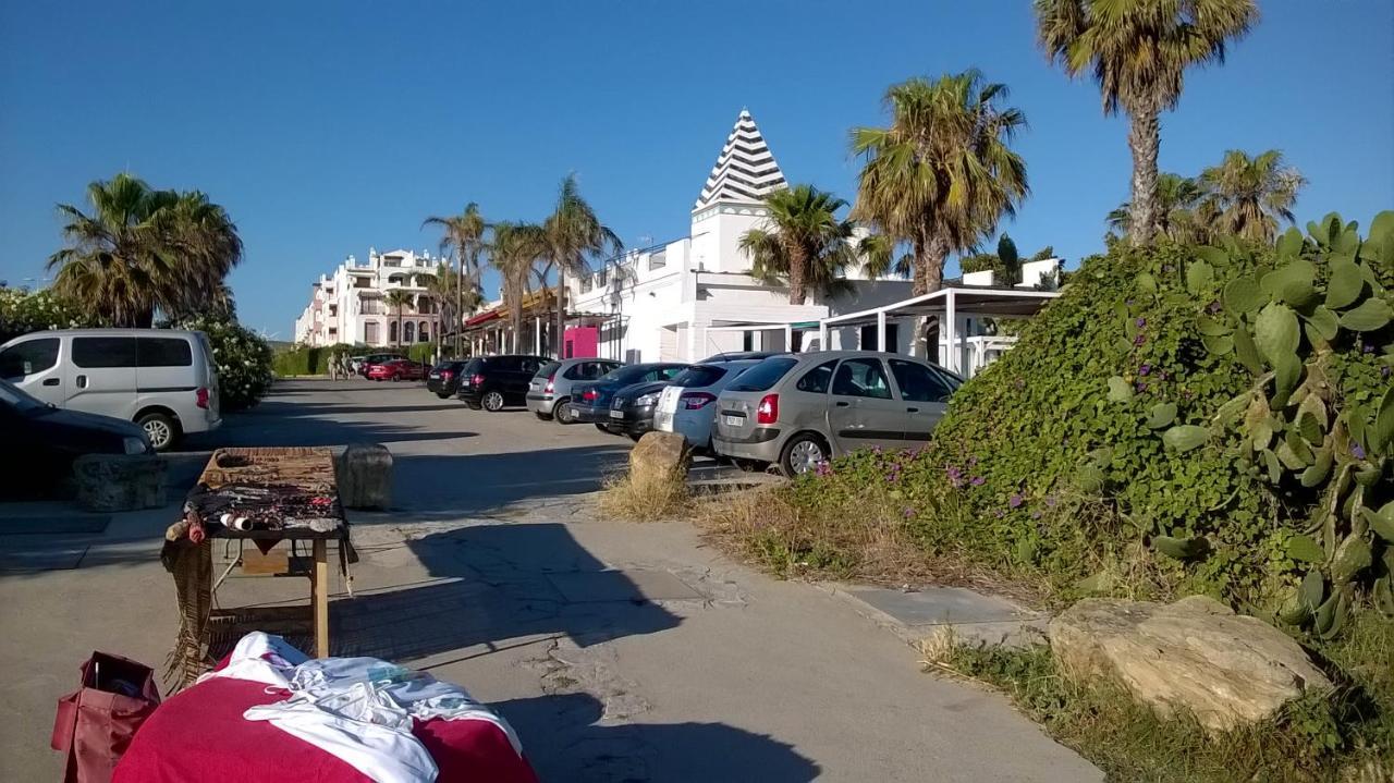 Atlanterra Bajo. Salida Directa. Urbanizacion De Lujo. Piscinas Canchas Padel. Wifi Y A/A Захара де лос Атунес Екстериор снимка