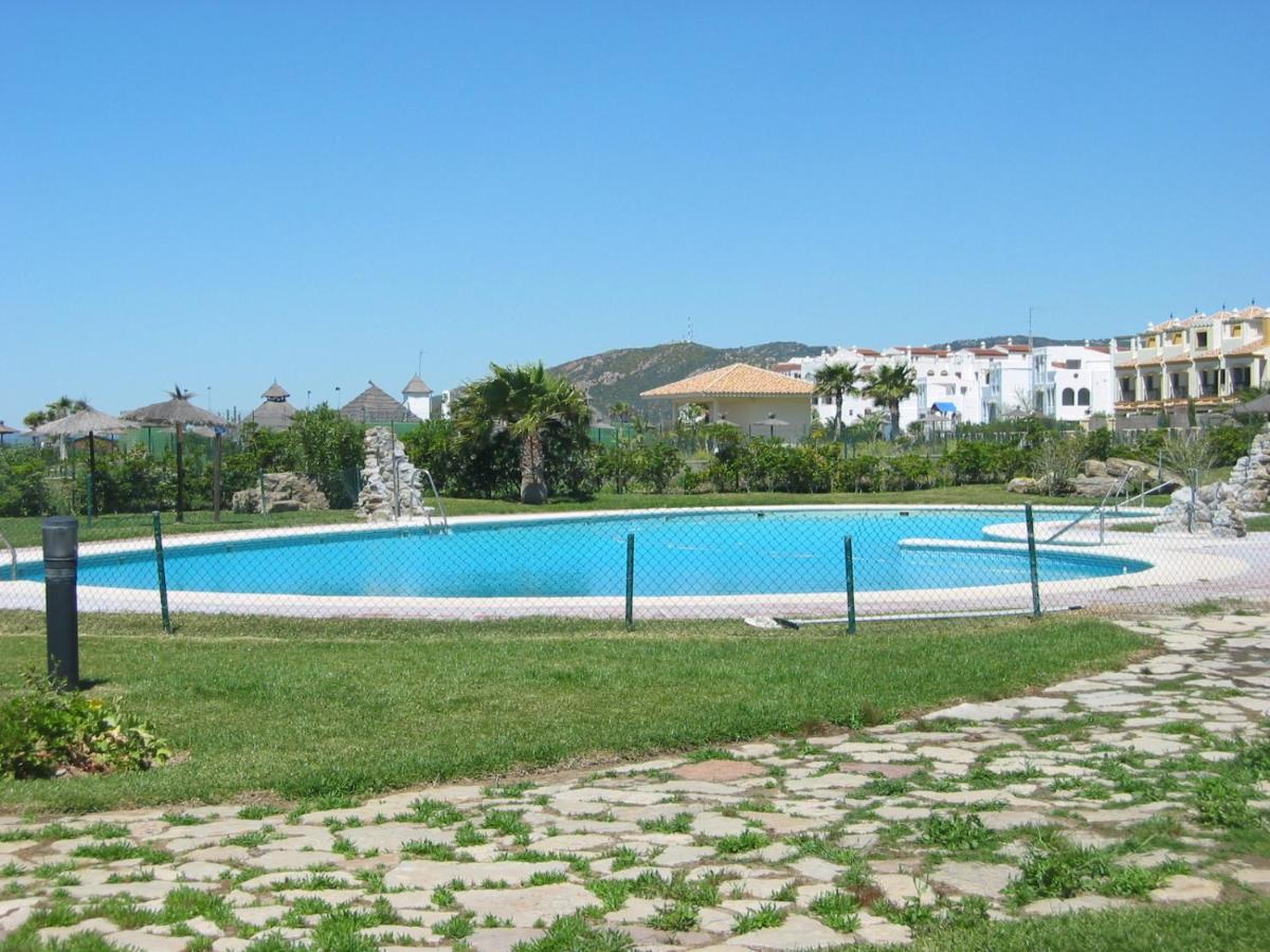 Atlanterra Bajo. Salida Directa. Urbanizacion De Lujo. Piscinas Canchas Padel. Wifi Y A/A Захара де лос Атунес Екстериор снимка