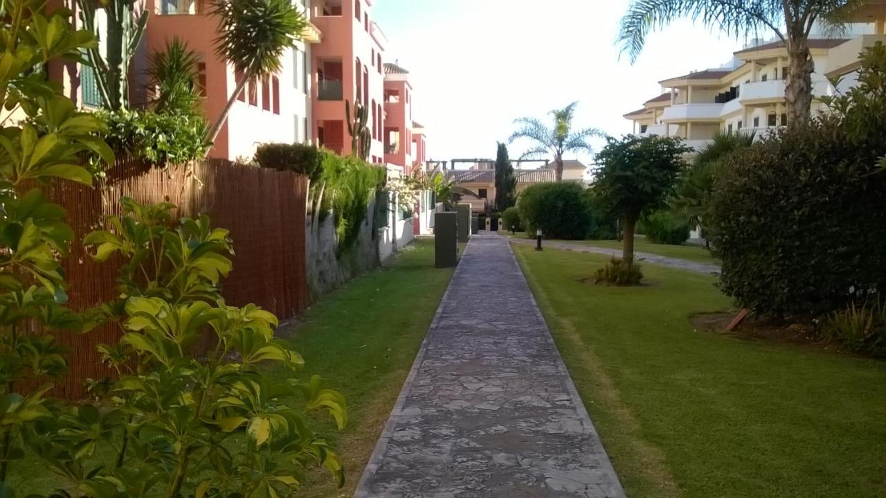 Atlanterra Bajo. Salida Directa. Urbanizacion De Lujo. Piscinas Canchas Padel. Wifi Y A/A Захара де лос Атунес Екстериор снимка